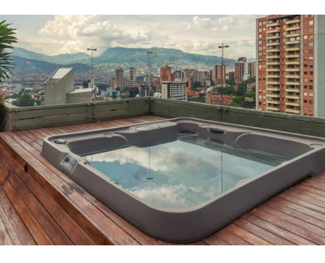 EXCURSION | Freeflow | $$ | 5 Seats