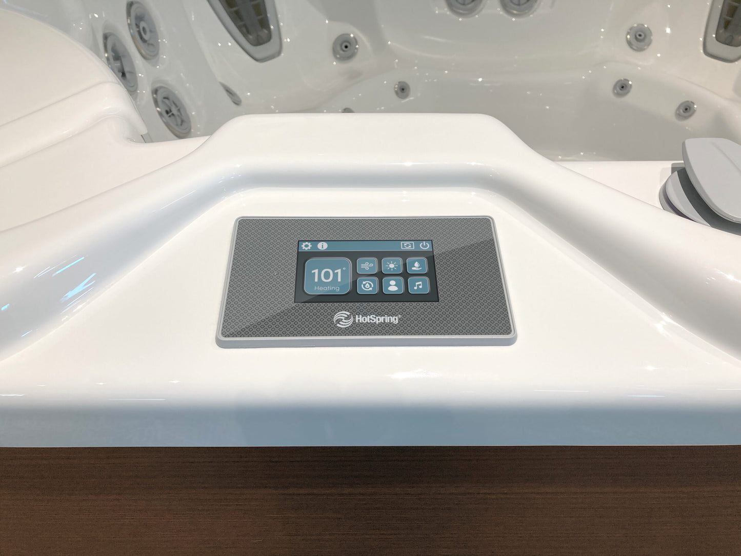 Grandee Spa, Highlife Collection, 7 Seats with Lounge Feature