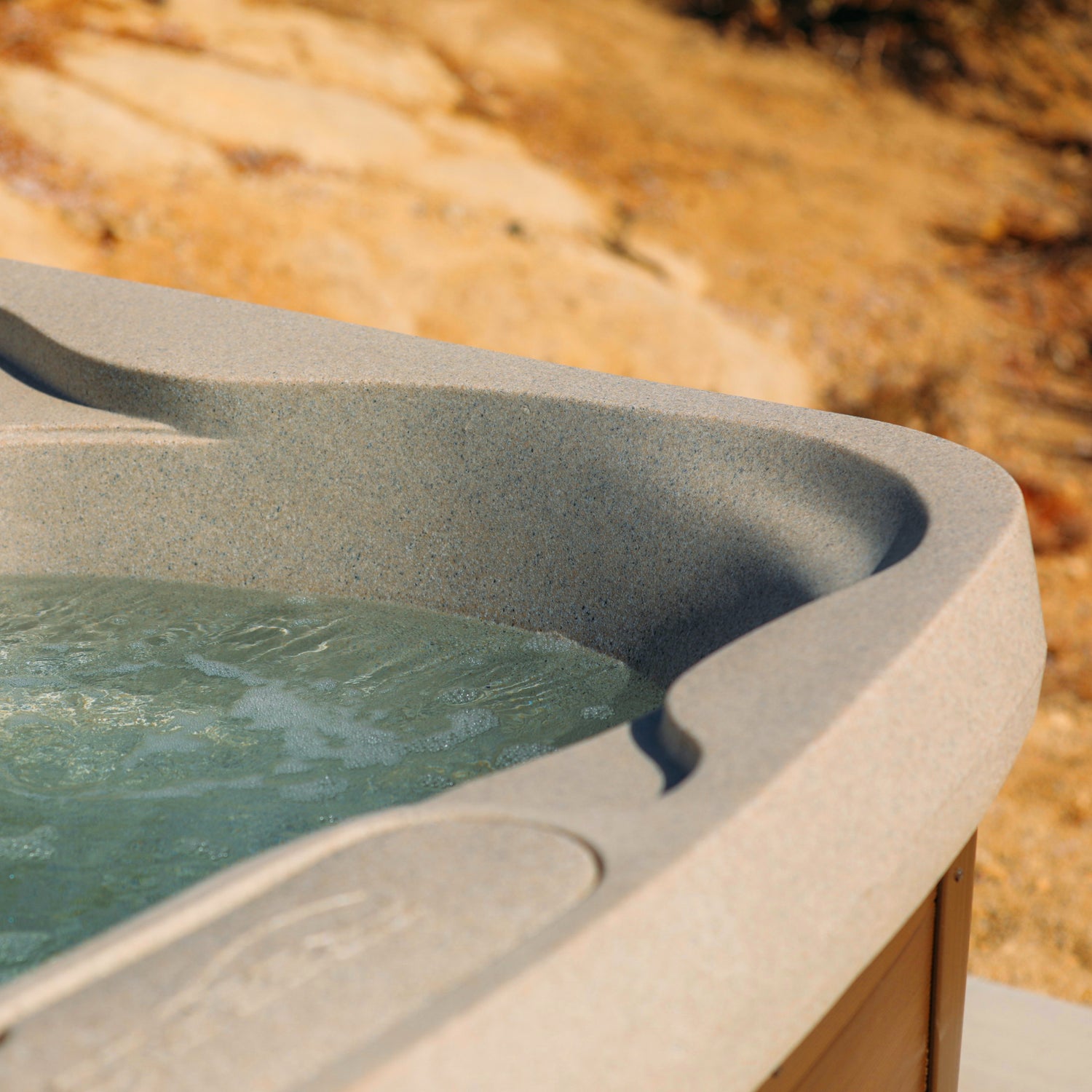 Freeflow Spas Hot Tub, Premier Series