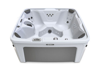 MONTEREY | Freeflow | $$ | 5 Seats
