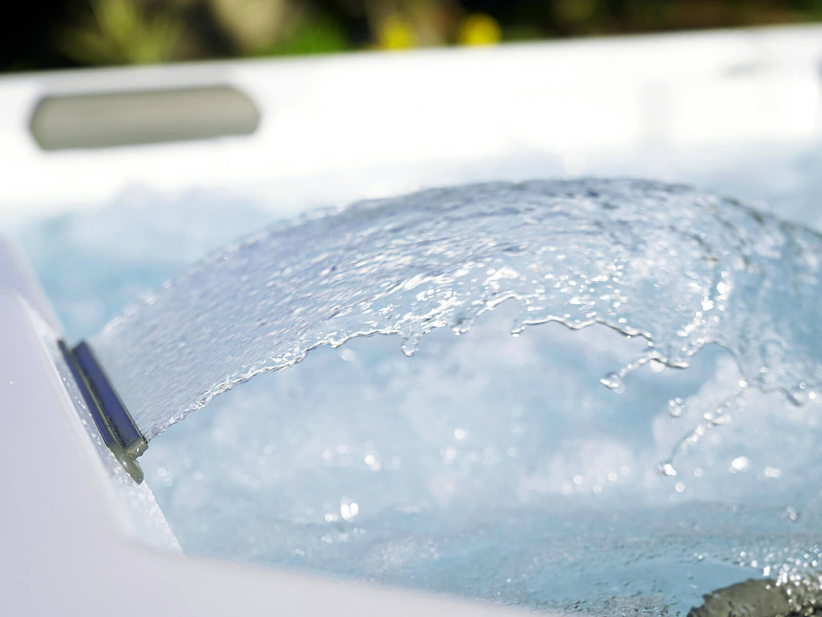 Relay Hot Tub Spa, 6 Seats with Lounge, Hot Spring Spas